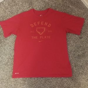 Nike "Defend the plate" Tee